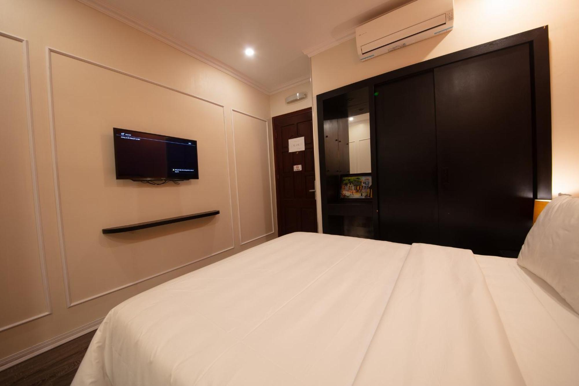 Omina Hanoi Hotel & Travel Exteriör bild