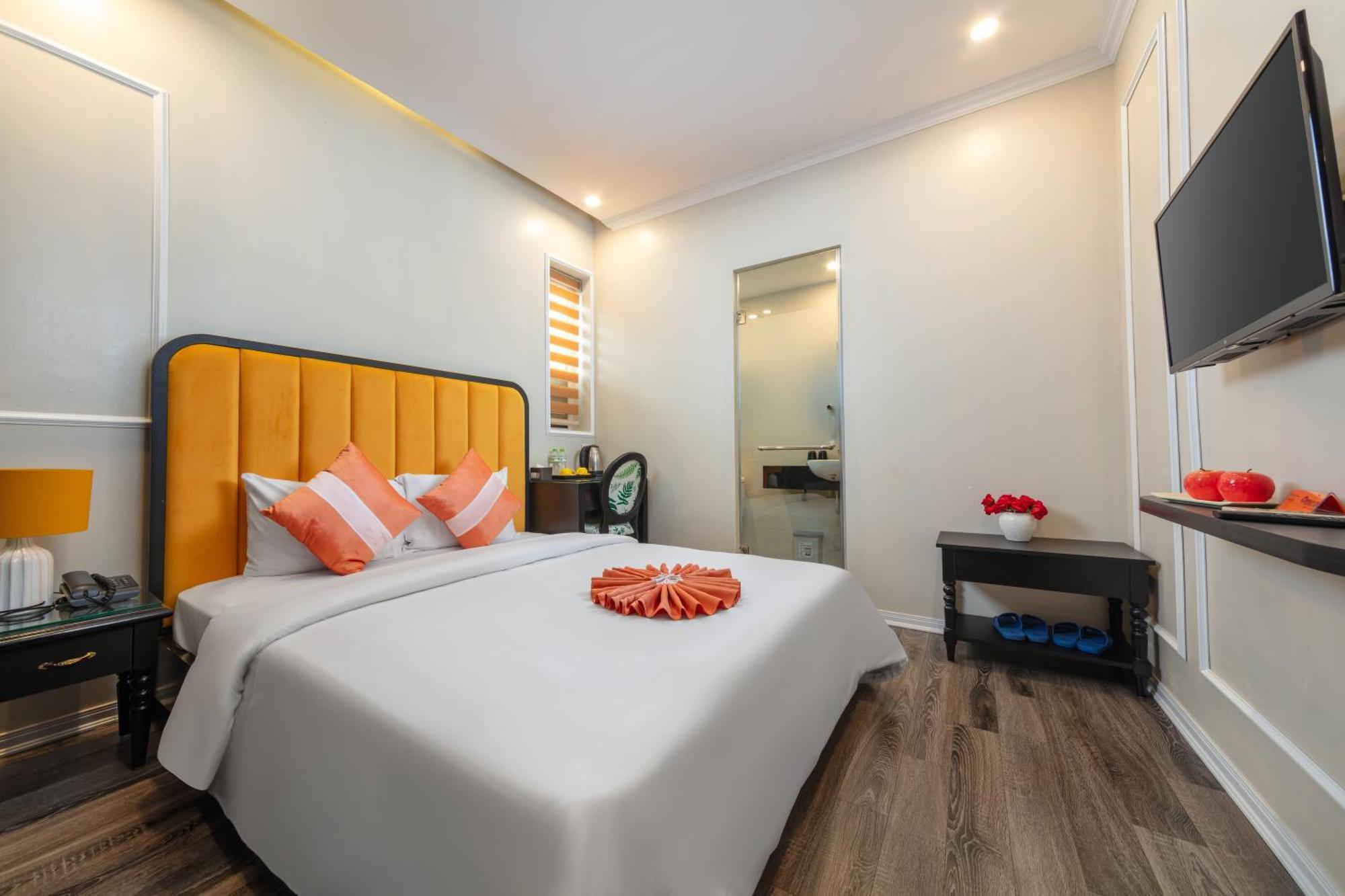 Omina Hanoi Hotel & Travel Exteriör bild
