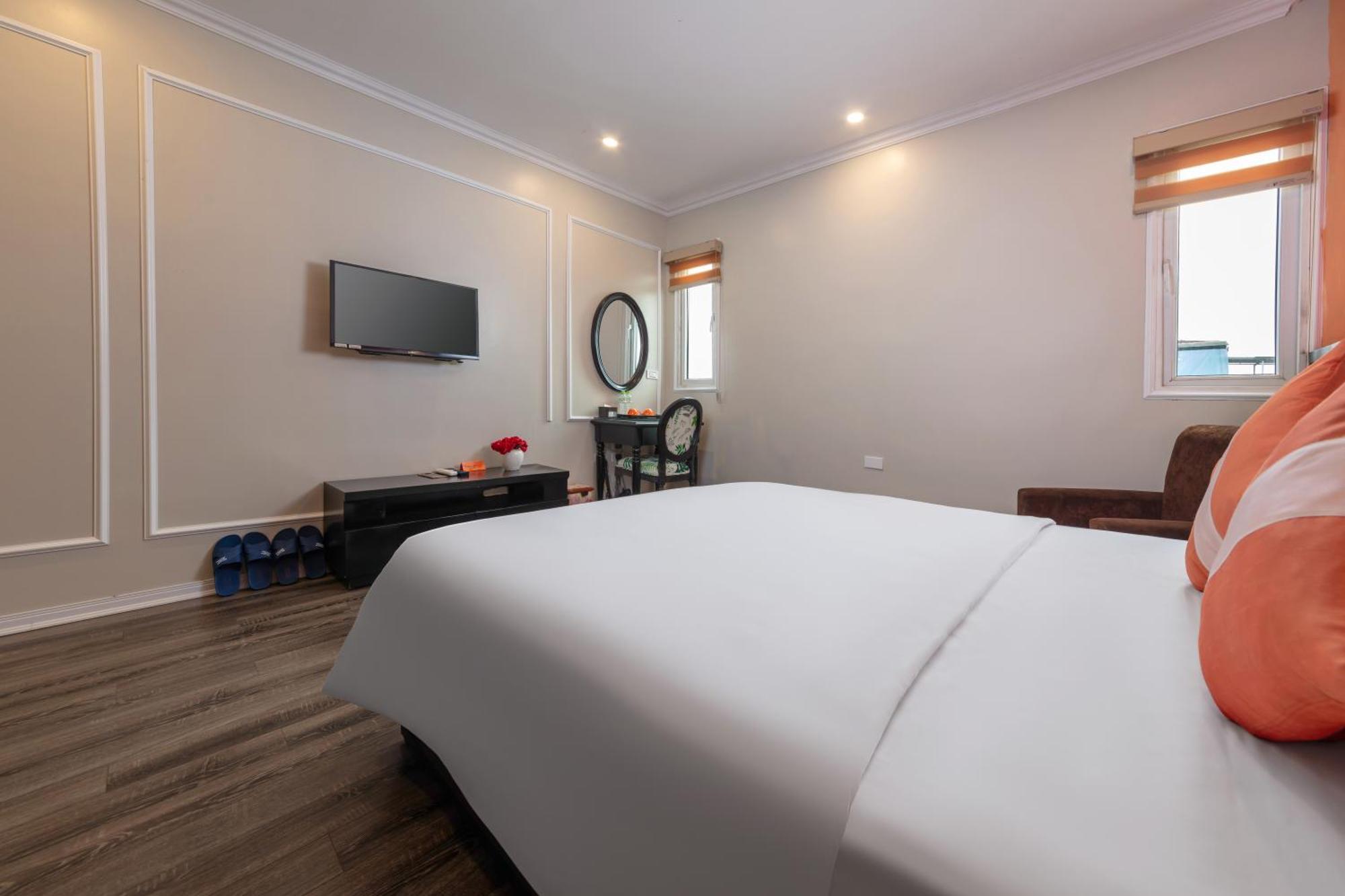 Omina Hanoi Hotel & Travel Exteriör bild