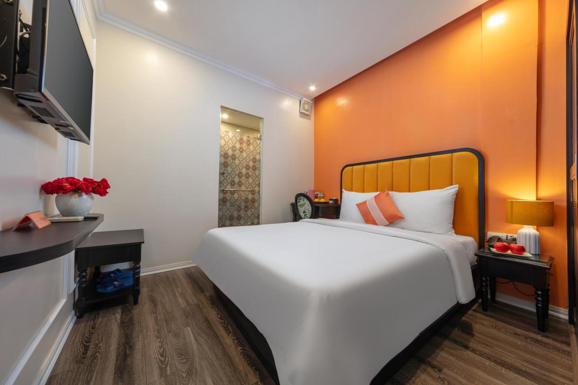 Omina Hanoi Hotel & Travel Exteriör bild